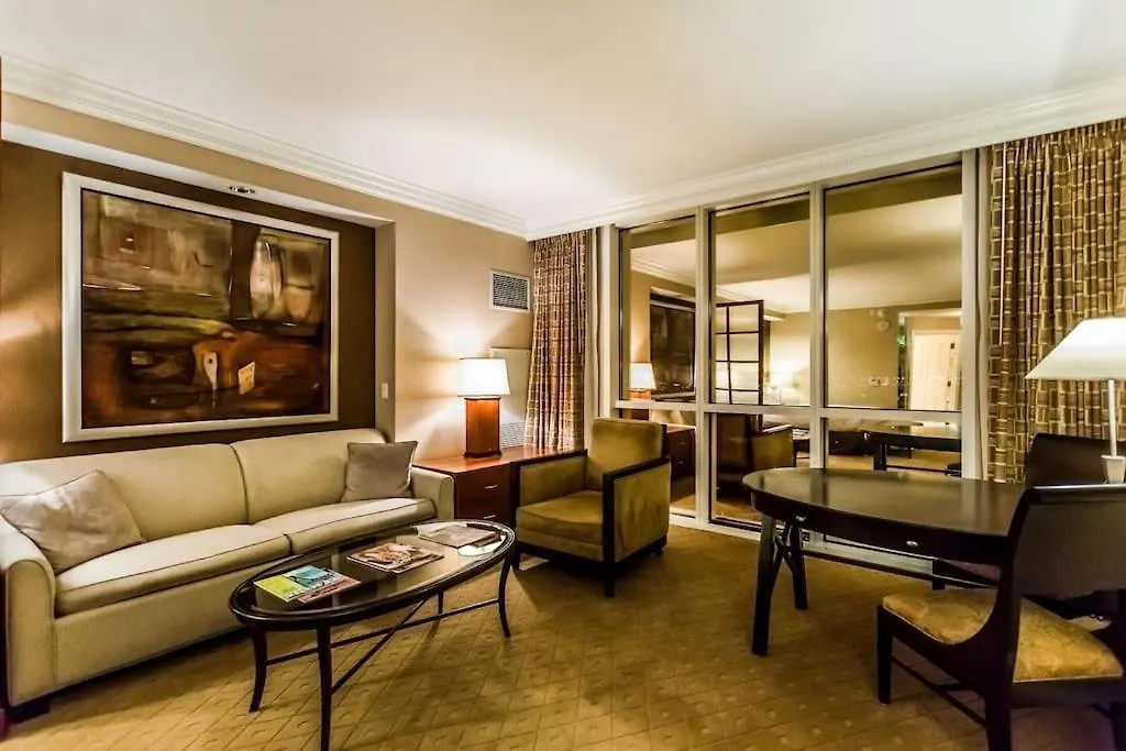 Signature Suites By Voyargo Deluxe Strip View Studios United States