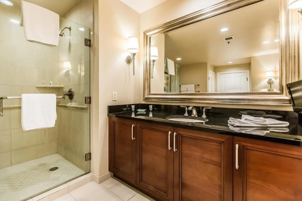 Apartment Signature Suites By Voyargo Deluxe Strip View Studios